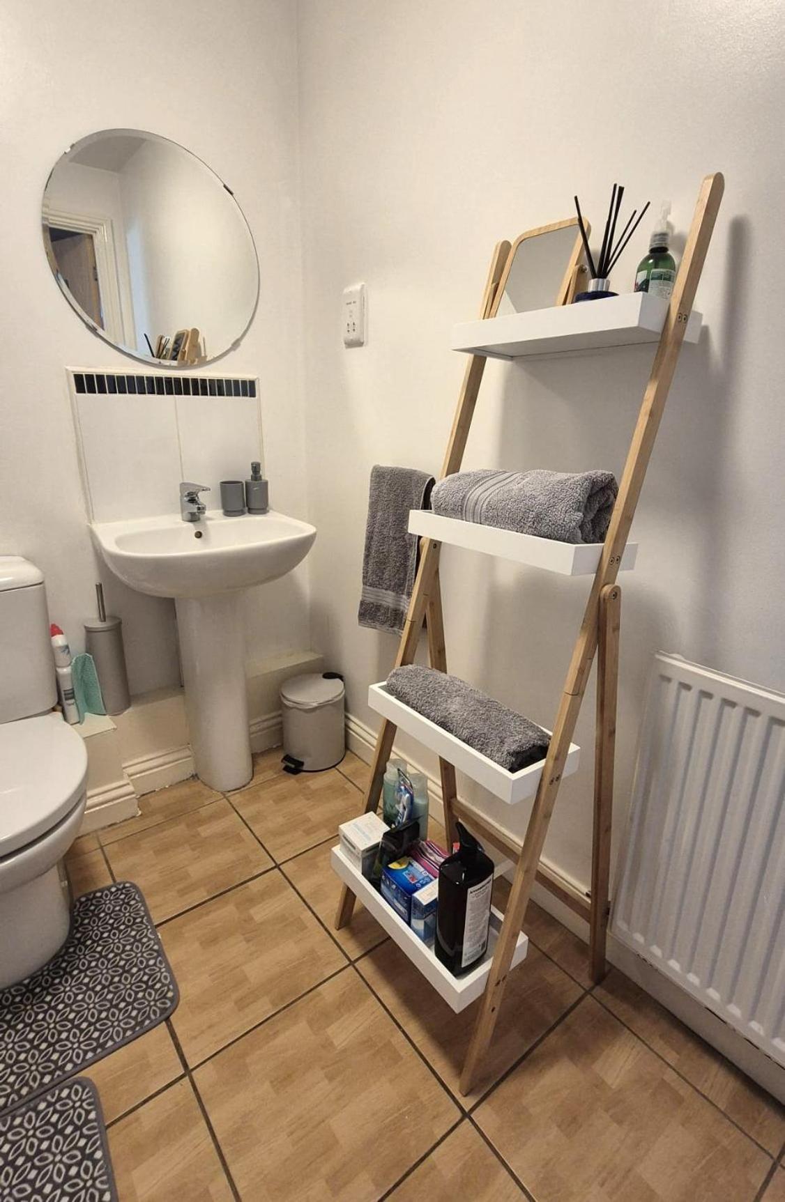 Spacious Ground Floor 2 Bedroom 2 Bathroom Flat In Hatfield Near Hertfordshire University Private Car Park Sleeps 5-6 מראה חיצוני תמונה